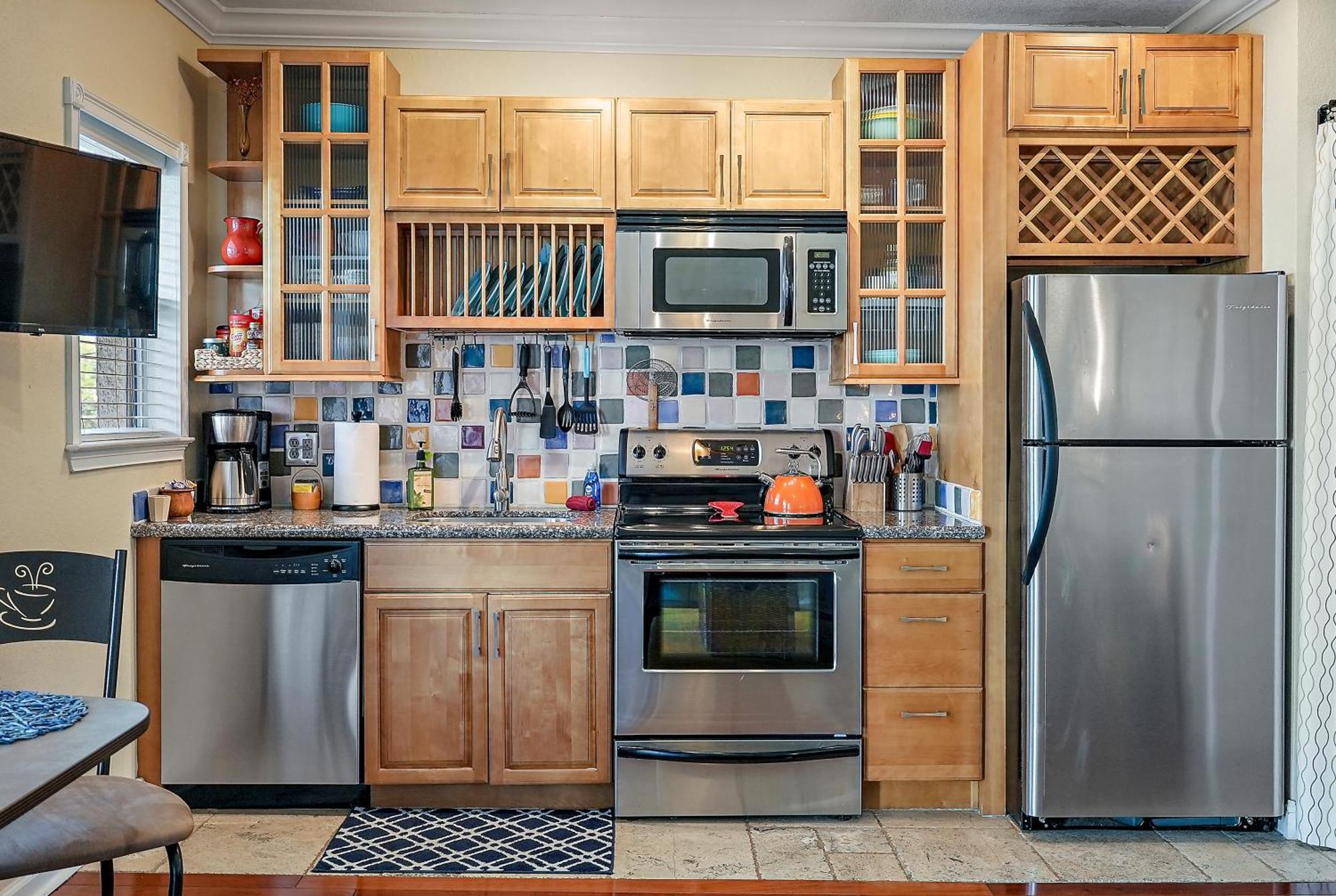 Wine-Dine-Sunshine Cozy Flat In The Heart Of Dtsp Villa St. Petersburg Luaran gambar
