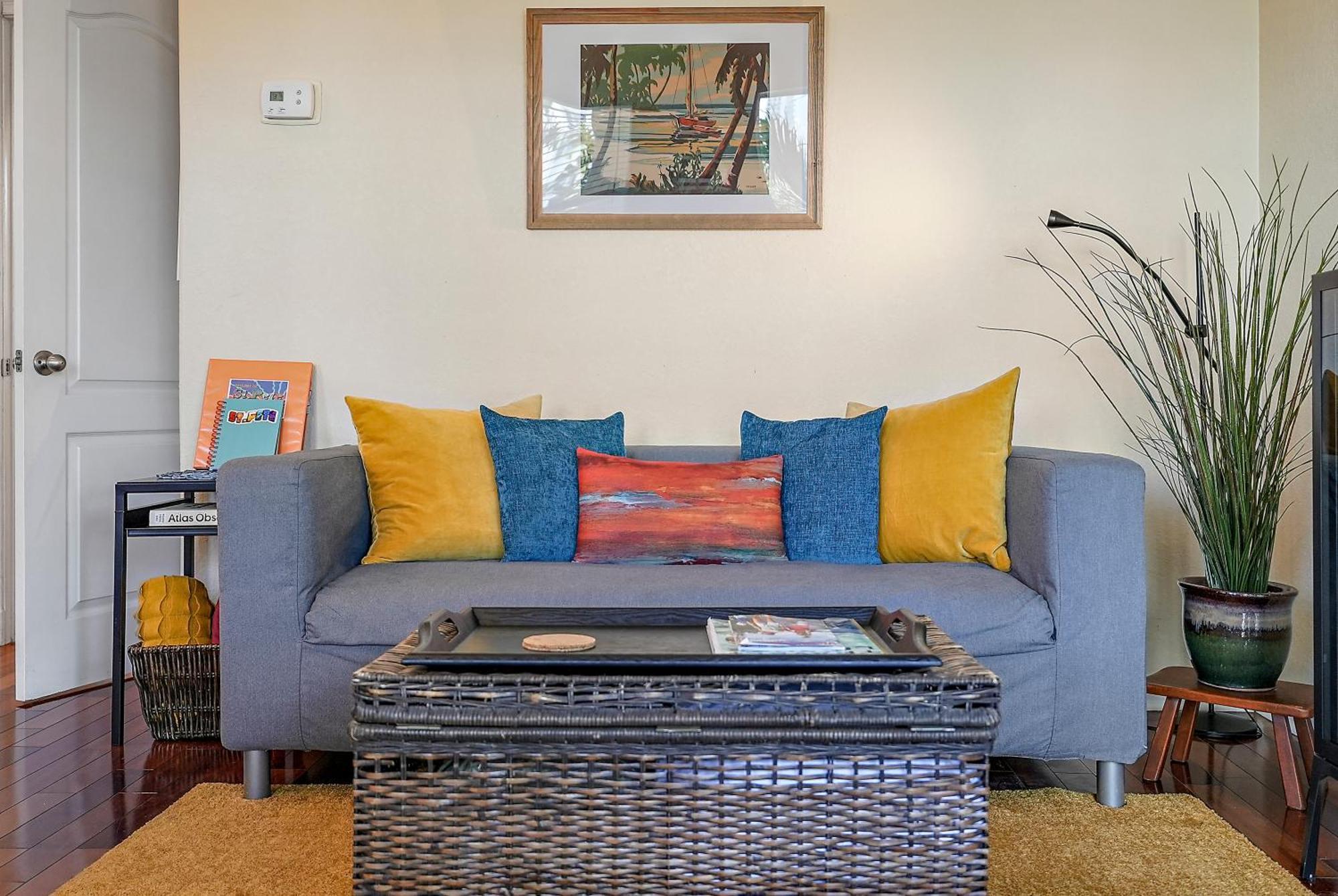 Wine-Dine-Sunshine Cozy Flat In The Heart Of Dtsp Villa St. Petersburg Luaran gambar